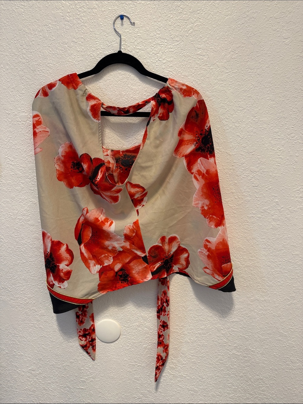 New York & Company Red Floral Tie-Back Blouse on Cream